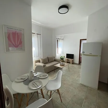 Melivia Apartmán Ierissós